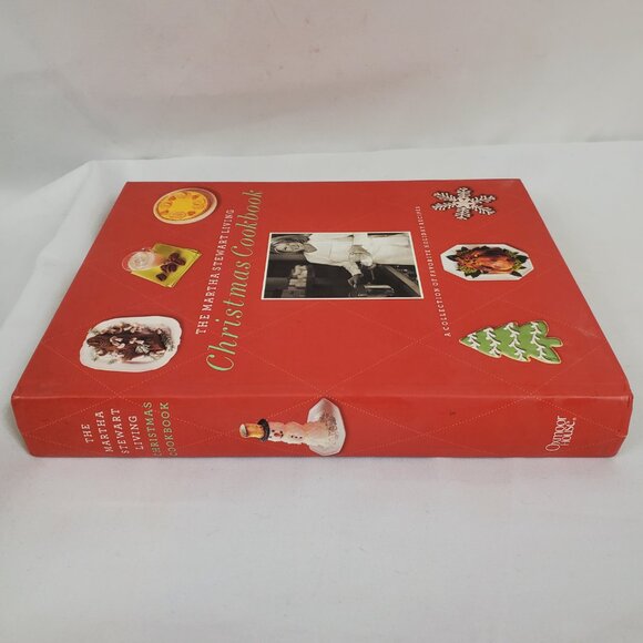 The Martha Stewart Living Christmas Cookbook by Martha Stewart Hardback - Picture 4 of 10